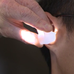 Jv Straighten Ear Canal And Speculum
